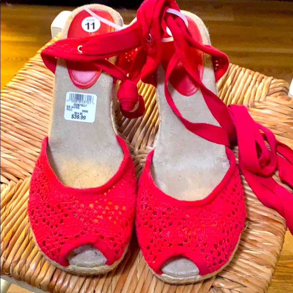 SBICCA red Espadrilles 🆕🆕